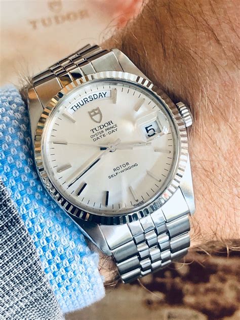 tudor watch date setting